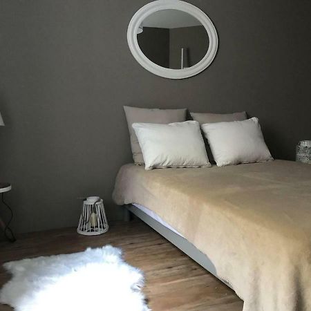 60 Rue Du Port Hotell Granville Exteriör bild