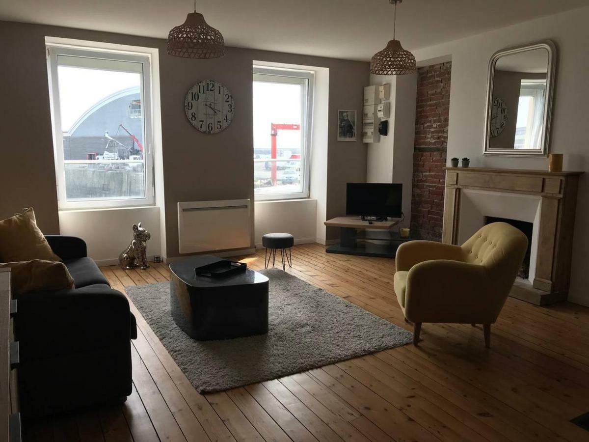 60 Rue Du Port Hotell Granville Exteriör bild